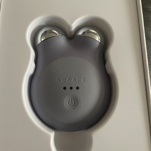 NuFace Mini+ Device Starter Kit - Picture 3 of 9